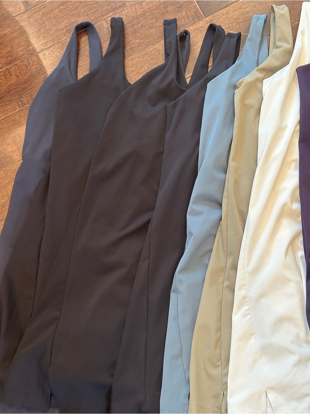 Bundle of 8 Old Navy PowerSoft Active Dresses - Picture 4 of 8